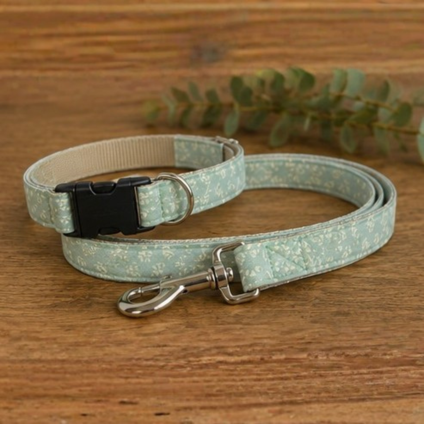 Green Floral Dog Collar & Lead Set